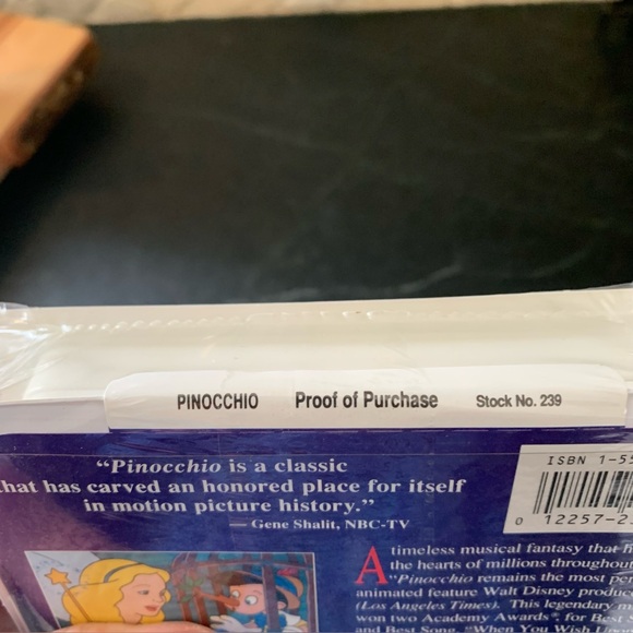 DISNEY | 2 Sealed VHS Tapes | 101 Dalmatians and Pinocchio - Picture 12 of 16